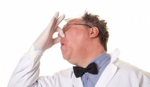 Резкий запах мочи